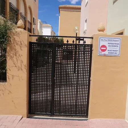 Casas Holiday - Playa Naufragos Apartment