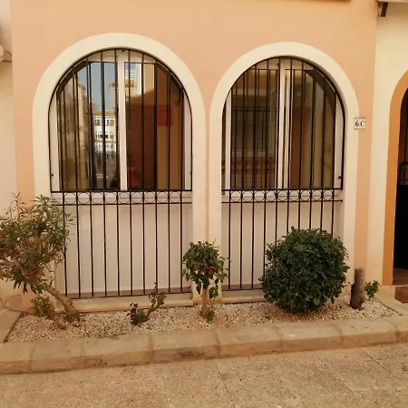 Casas Holiday - Playa Naufragos Apartment *